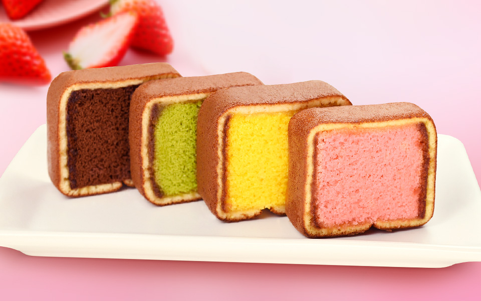 カステラ巻いちご