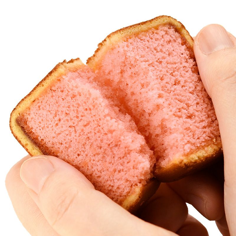 カステラ巻 いちごのふわふわ生地